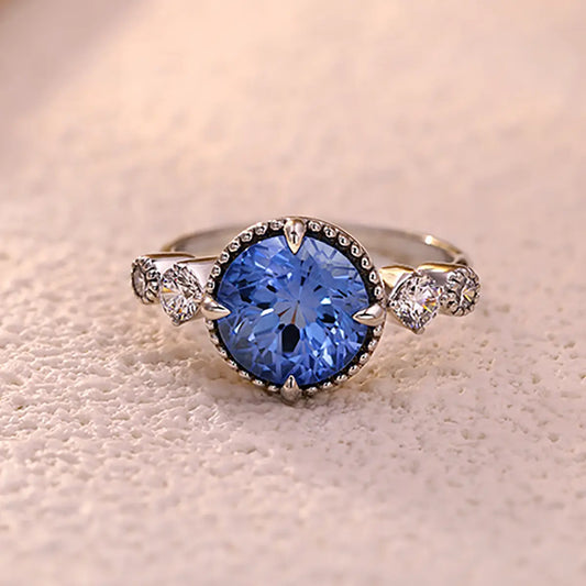 Snowveil Blue Ring with 3.9ct round cornflower sapphire in sterling silver