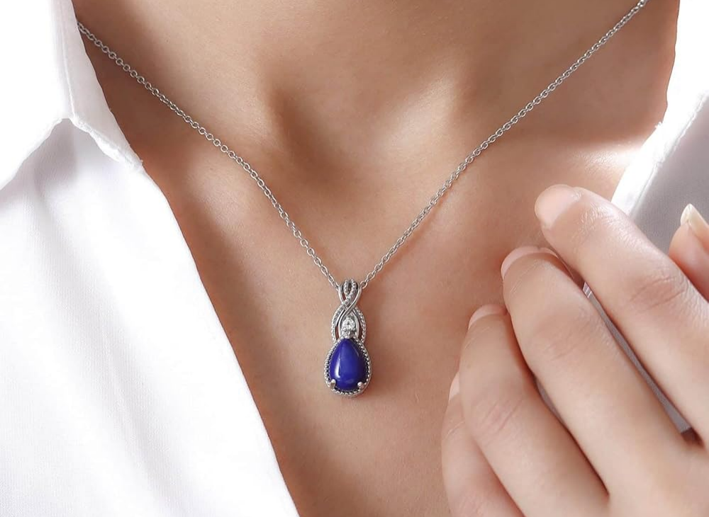 The Uniqueness of Sterling Silver Necklaces: The Ultimate Guide to Choosing the Perfect Necklace Gift for Her