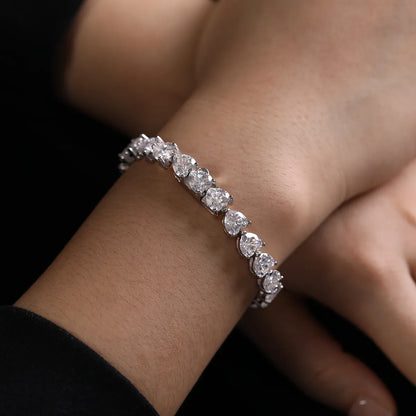 1ct heart-shaped moissanite tennis bracelet in sterling silver