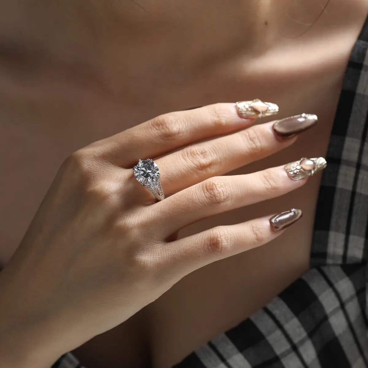 5ct Round Cut Moissanite Halo Engagement Ring in Sterling Silver