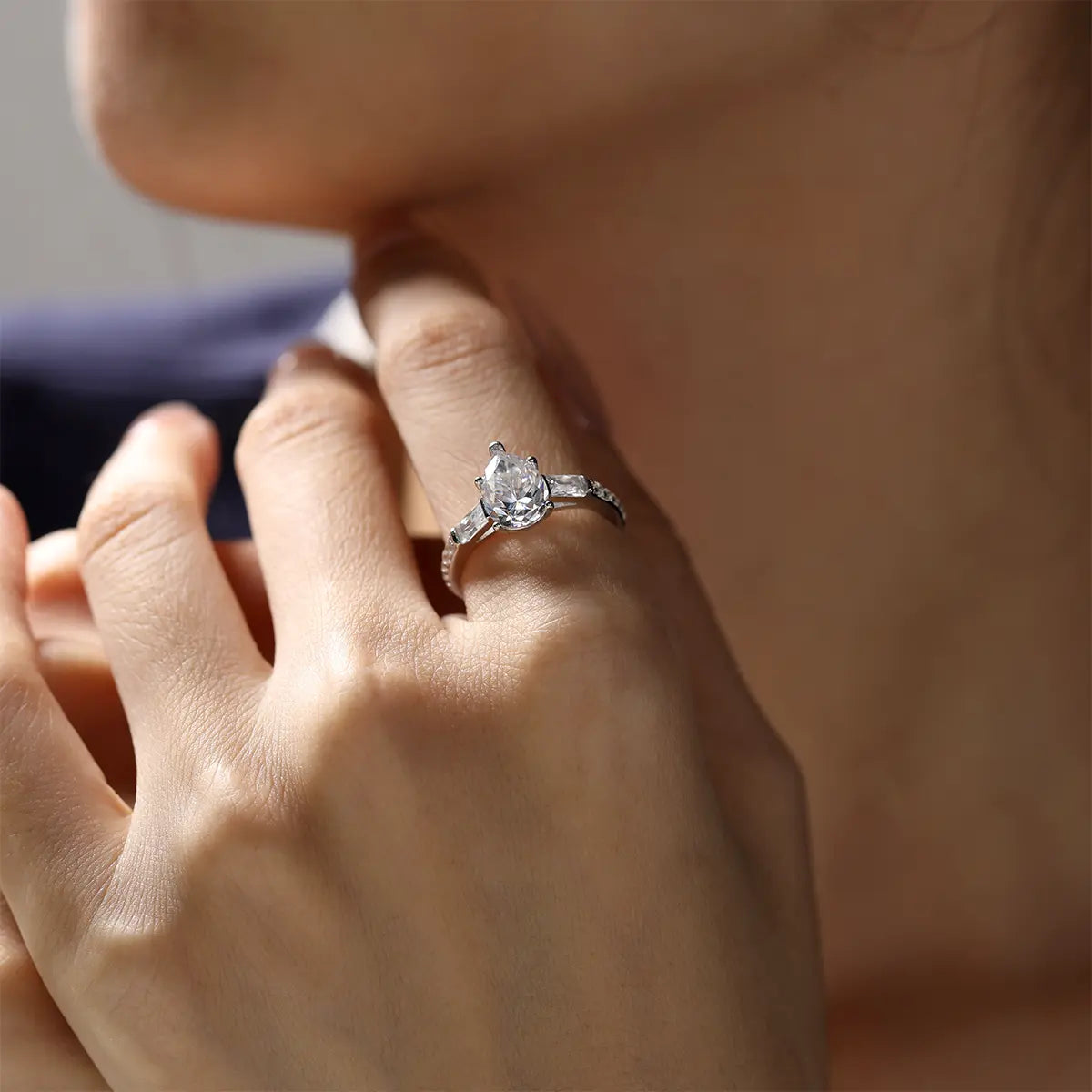 2.5ct Pear Cut Moissanite Engagement Ring with Side Stones