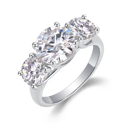 3ct Round Cut Moissanite Solitaire Engagement Ring with Side Stones