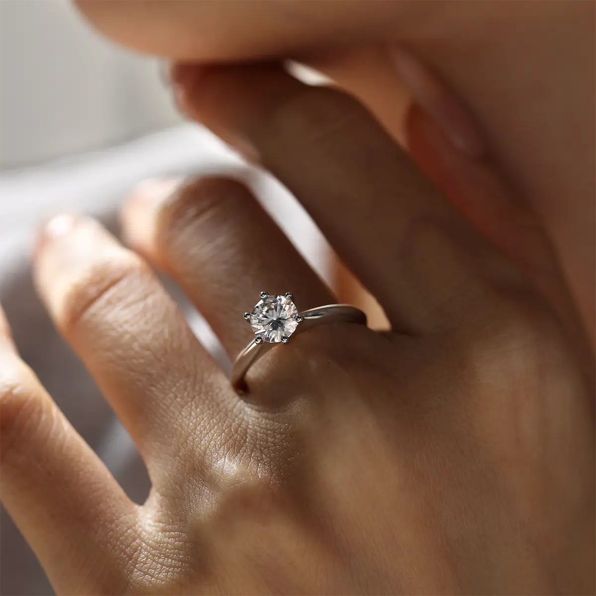 Classic 1 ct moissanite ring, 925 silver with 18K white gold plating