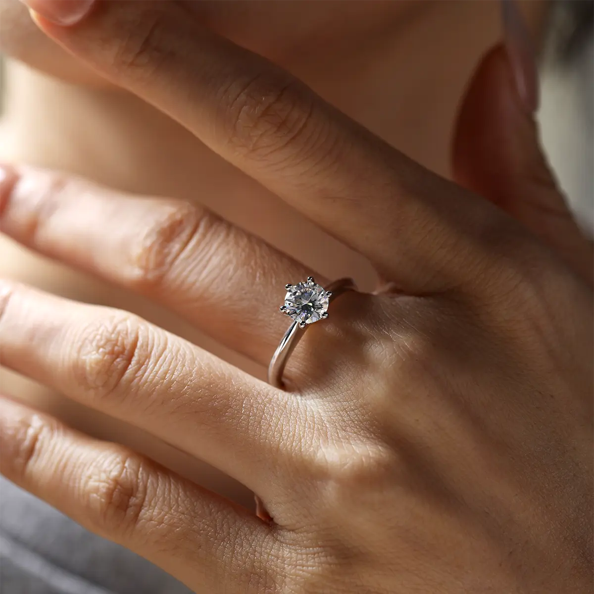 Classic 1 ct moissanite ring, 925 silver with 18K white gold plating